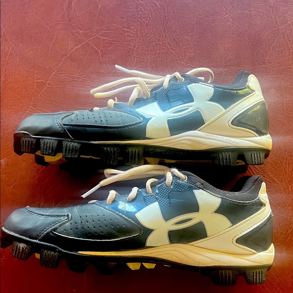 Under Armour Women’s softball cleats